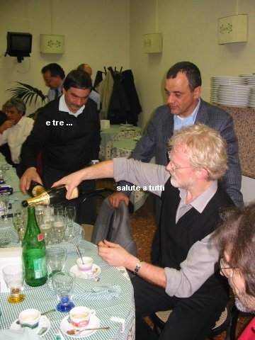 cena20011116_42a