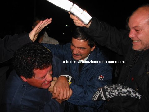 cena20011116_45a