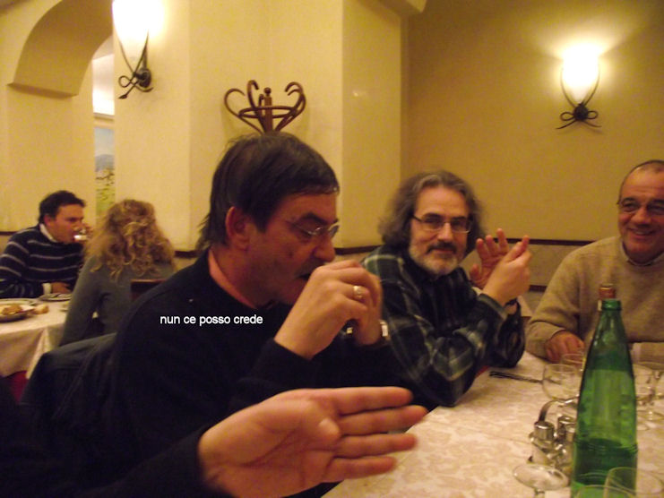 cena20101126_021a
